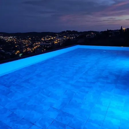 Апартаменты Chemin Du Paradis Ольуль